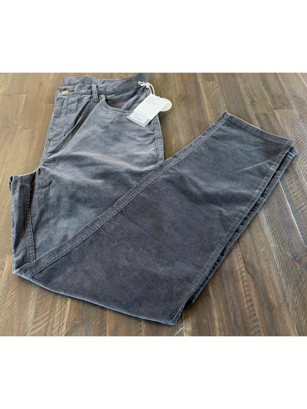 Vuori Pants Mens Corduroy Optimist 5 Pocket Pant  Charcoal NWT Size 33